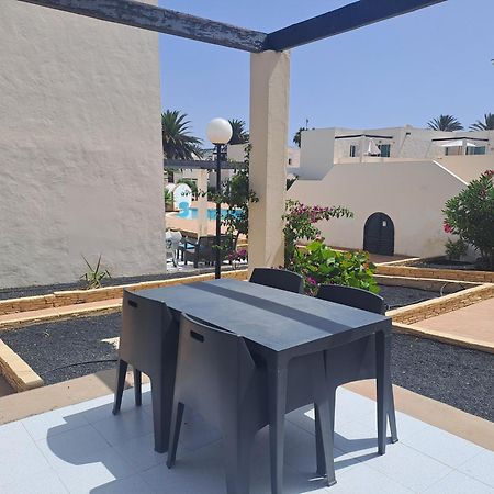 Homeforguest Apartamento 15 Con Terraza Y Piscina En Corralejo Exterior foto