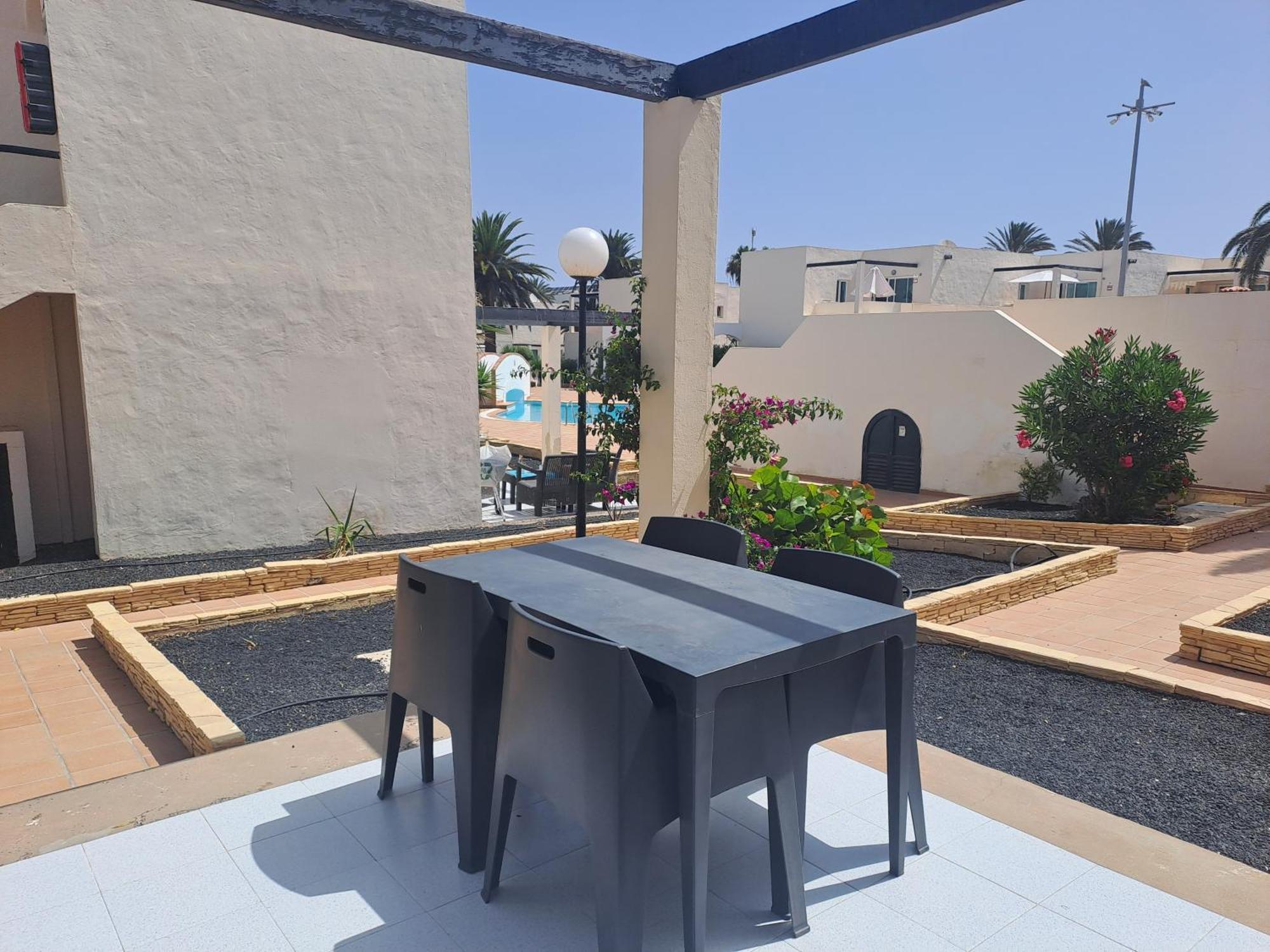 Homeforguest Apartamento 15 Con Terraza Y Piscina En Corralejo Exterior foto